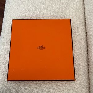 Authentic Hermes SELLE S APPARAT MAROCAINE 90 cm scarf